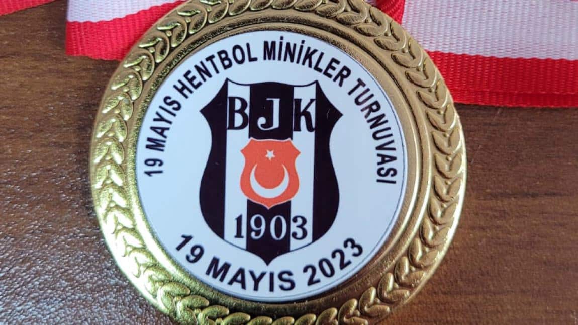 Beşiktaş Spor Kulübünün Düzenlediği 19 Mayıs Hentbol Turnuvasına Katıldık